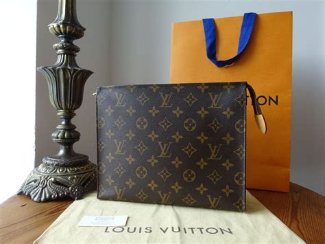 louis vuitton poche toilette 26|Louis Vuitton poche toilette.